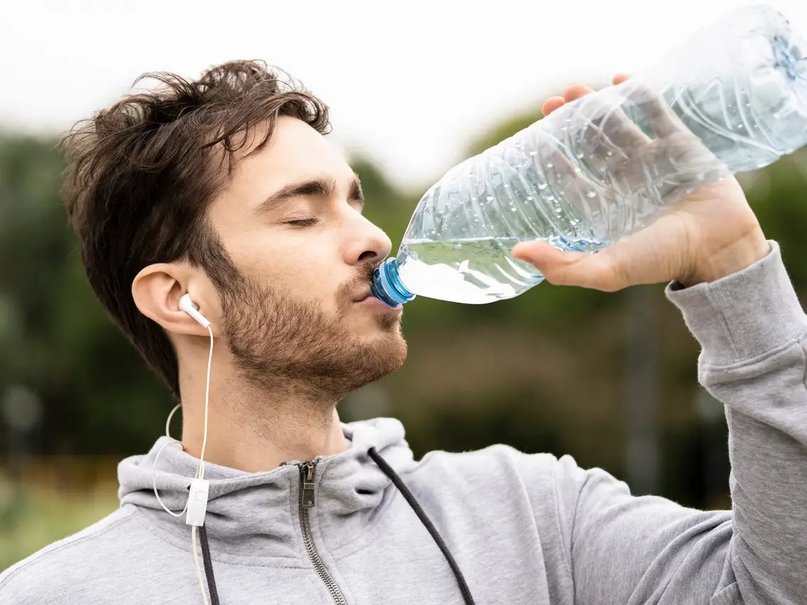 How much water should you drink while exercising?